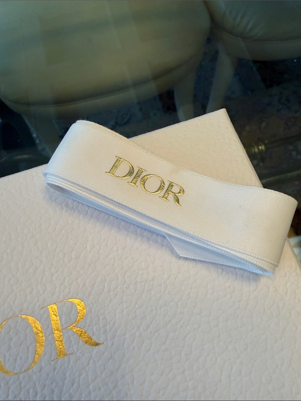 Dior Sunglasses Box & Ribbon - Picture 2 of 6